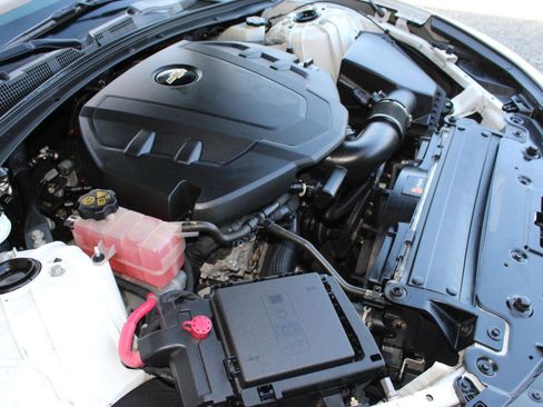 Used 2019 Chevrolet Camaro LT w/ Technology Package image 27