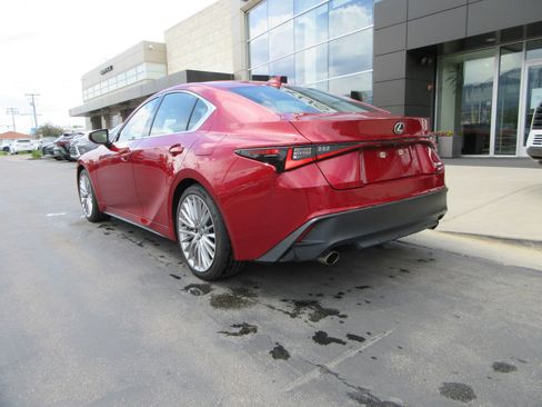 Used 2023 Lexus IS 300 AWD w/ Premium Package image 5