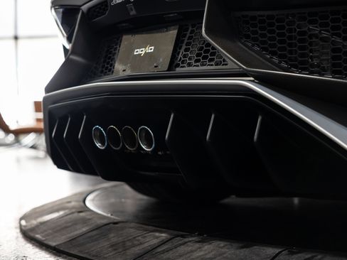 Used 2016 Lamborghini Aventador LP 750-4 Superveloce image 39