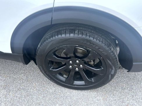 Used 2023 Ford Explorer ST-Line w/ Class IV Trailer Tow Package image 24