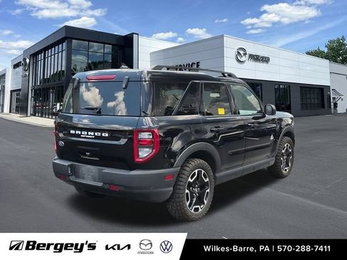 Used 2023 Ford Bronco Sport Outer Banks w/ Tech Package AWD/4WD image 6