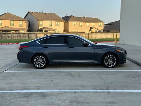 Used 2015 Hyundai Genesis 3.8 RWD image 8