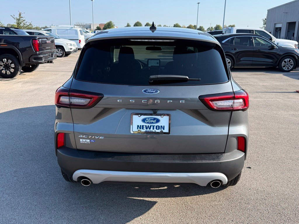 Used 2025 Ford Escape Active FWD image 33