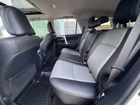 Used 2023 Toyota 4Runner SR5 Premium image 15