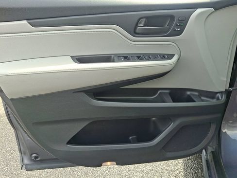 Used 2019 Honda Odyssey EX-L image 12
