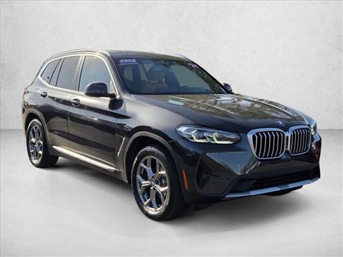 Used 2024 BMW X3 xDrive30i w/ Premium Package w/ZPA AWD/4WD image 3