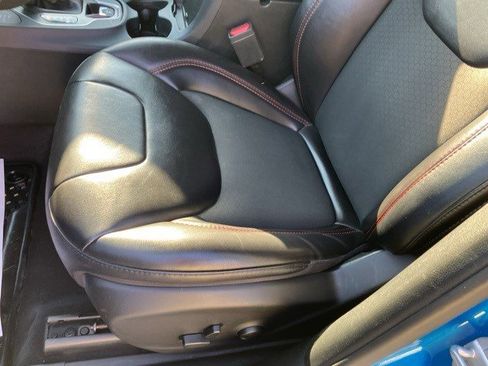 Certified 2022 Jeep Cherokee Trailhawk image 11