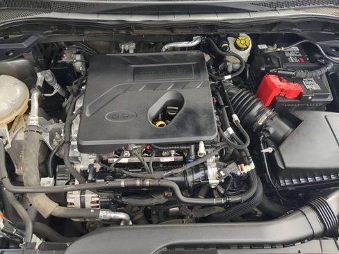 Used 2020 Ford Escape SE image 29