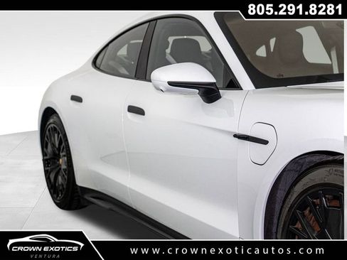 Used 2024 Porsche Taycan GTS image 22