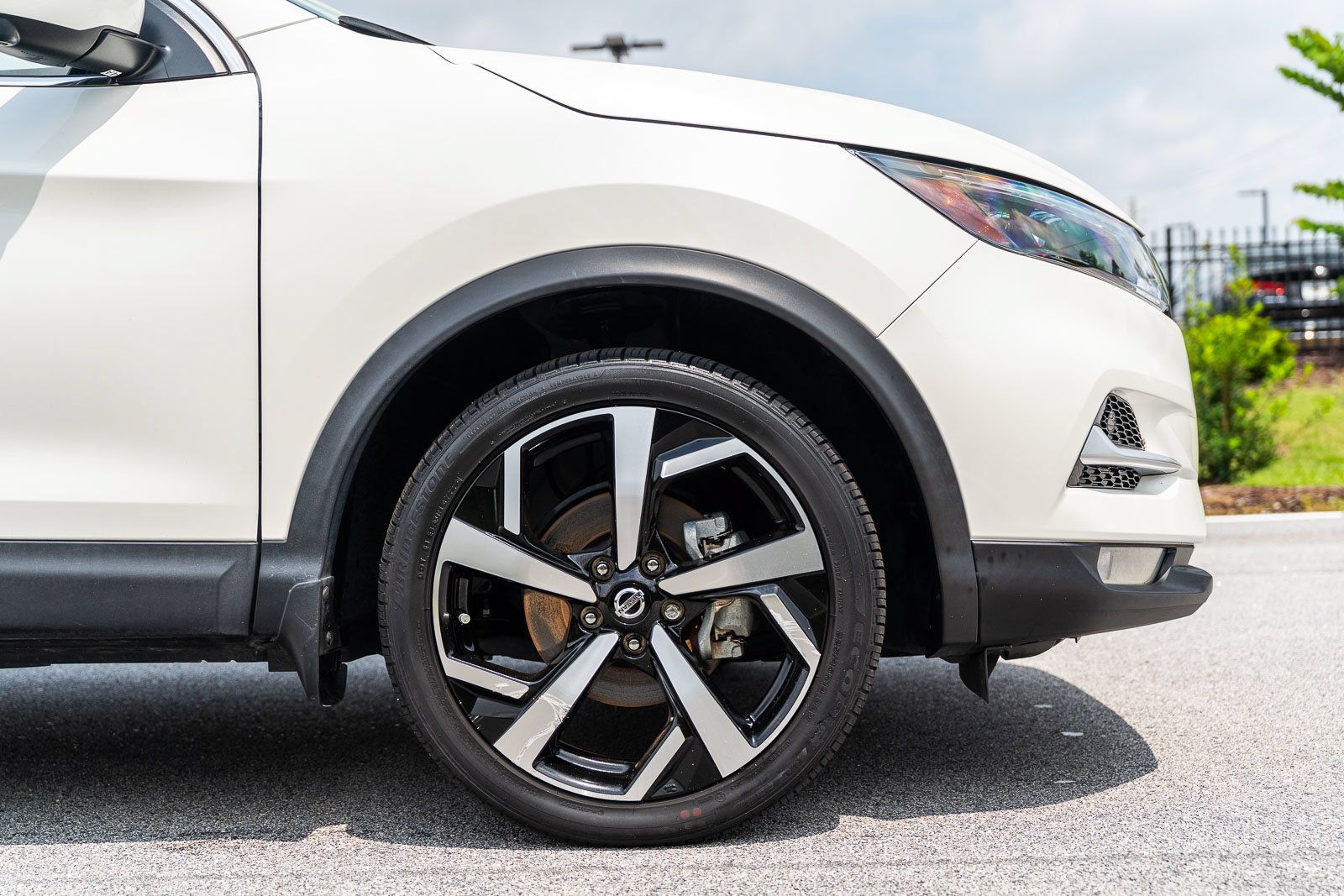 Used 2022 Nissan Rogue Sport SL w/ Premium Package AWD/4WD image 9