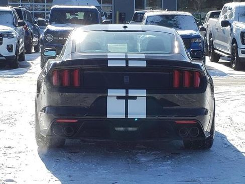 Used 2016 Ford Mustang Shelby GT350 w/ Technology Package image 7