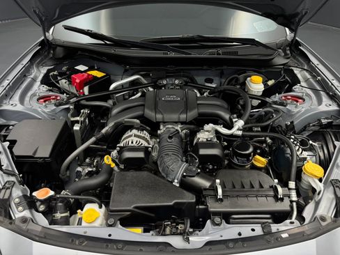 Used 2022 Toyota GR86 image 31