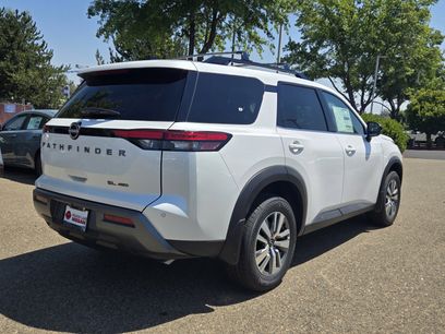 New 2026 Nissan Pathfinder SL