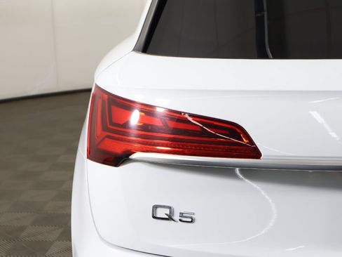 Used 2022 Audi Q5 2.0T Premium AWD/4WD image 16