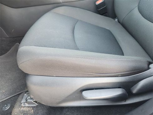 Used 2024 Toyota RAV4 LE image 18