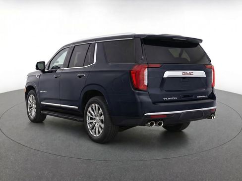 Used 2024 GMC Yukon Denali AWD/4WD image 5