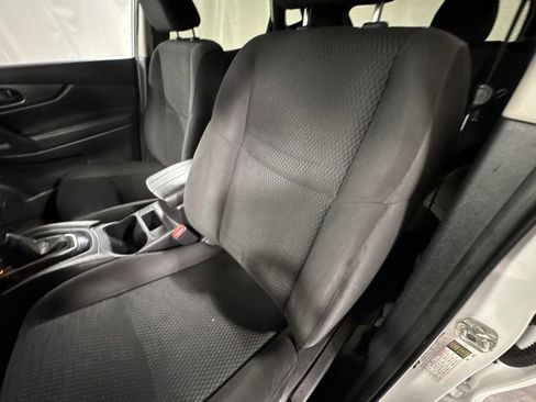 Used 2018 Nissan Rogue Sport S w/ S Appearance Package image 18