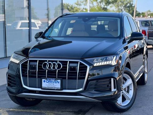 Used 2023 Audi Q7 2.0T Premium Plus w/ Premium Plus Package AWD/4WD image 33