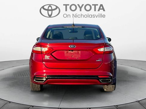 Used 2016 Ford Fusion SE w/ Equipment Group 202A image 5