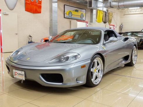 Used 2004 Ferrari 360 Spider RWD image 2