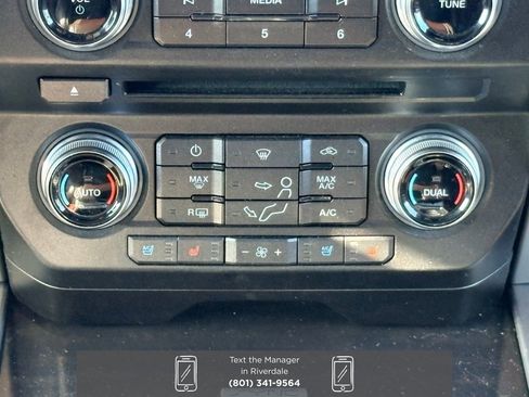 Used 2017 Ford F350 Platinum w/ Platinum Ultimate Package image 19