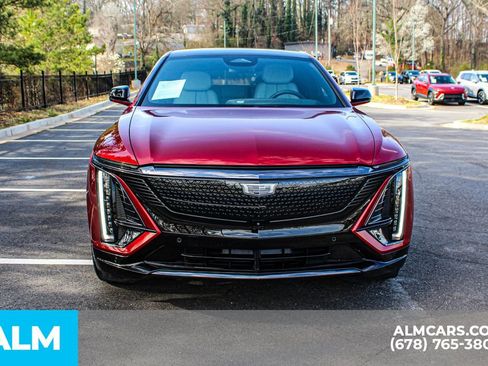 Used 2024 Cadillac Lyriq Sport RWD image 10