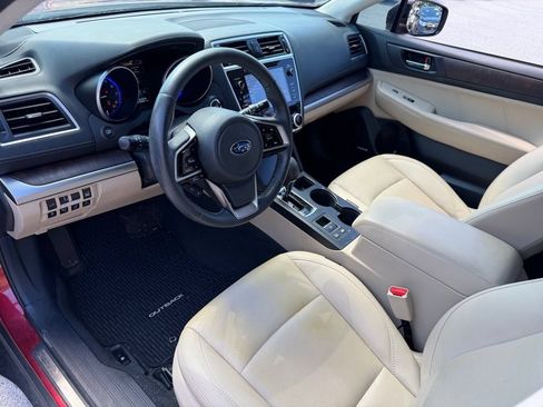 Used 2018 Subaru Outback 3.6R Limited AWD/4WD image 24