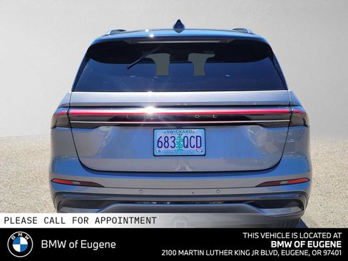 Used 2024 Lincoln Nautilus Reserve w/ Equipment Group 202A AWD/4WD image 5
