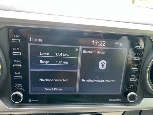 Used 2023 Toyota Tacoma SR5 w/ Technology Package AWD/4WD image 30
