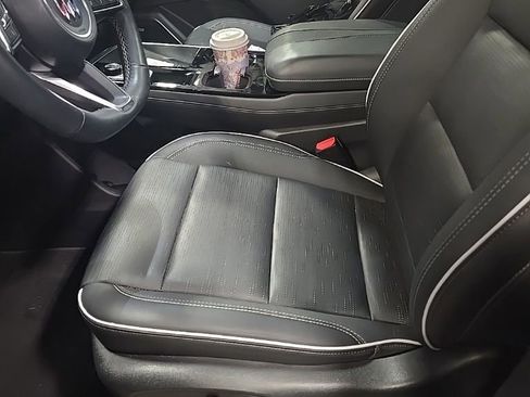 Used 2025 Buick Enclave Sport Touring w/ Power Package FWD image 1