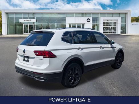 Used 2024 Volkswagen Tiguan SE AWD/4WD image 8