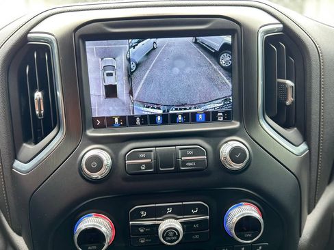 Used 2021 GMC Sierra 1500 AT4 w/ AT4 Carbonpro Edition AWD/4WD image 15