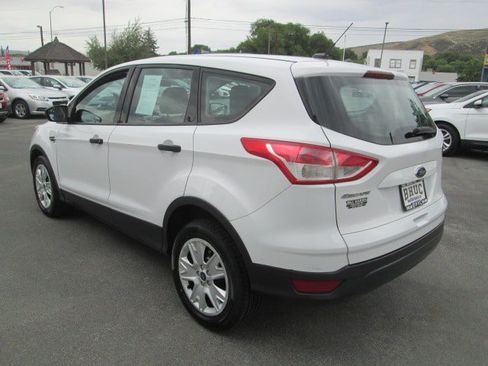 Used 2014 Ford Escape S FWD image 4