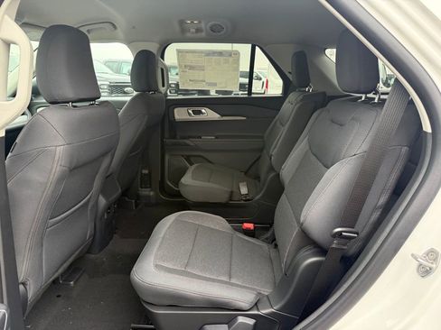 New 2026 Ford Explorer Active image 9