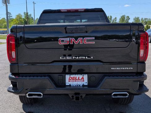 New 2026 GMC Sierra 1500 Denali w/ Technology Package AWD/4WD image 10