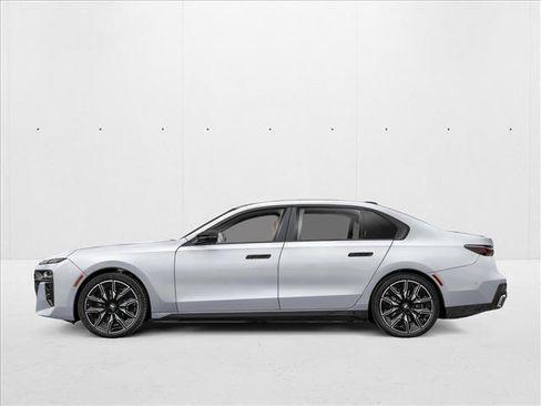 New 2026 BMW i7 M70 image 3