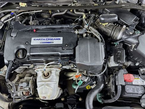 Used 2015 Honda Accord Sport image 33