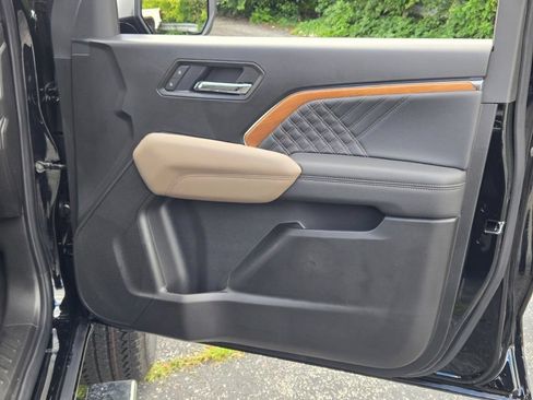 New 2026 GMC Canyon Denali AWD/4WD image 15
