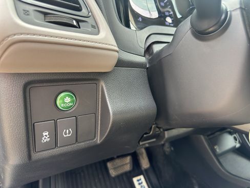 Used 2019 Honda HR-V LX image 23