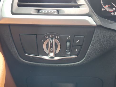 Used 2022 BMW X3 sDrive30i RWD image 24