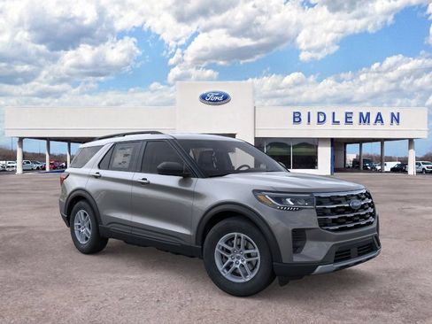 New 2026 Ford Explorer Active AWD/4WD image 8