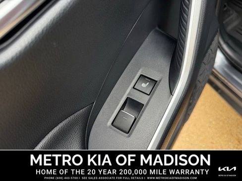 Used 2023 Toyota RAV4 SE w/ Weather & Moonroof Package AWD/4WD image 27