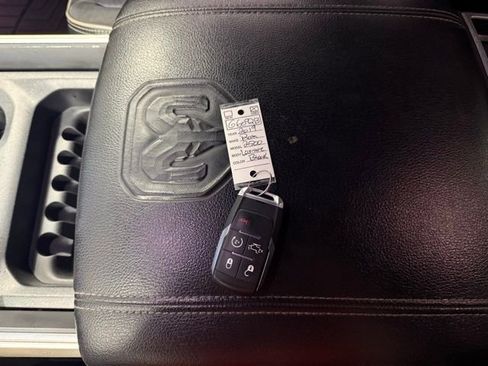 Used 2019 RAM 2500 Laramie image 21