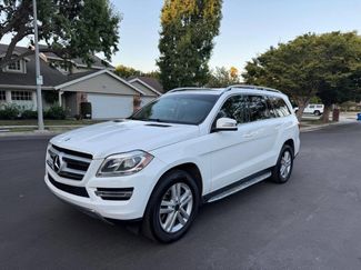 Used 2014 Mercedes-Benz GL 450 4MATIC image 1