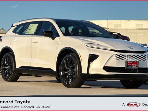 New 2026 Toyota Crown Signia image 1