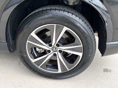 Used 2023 Lexus RX 350 Premium w/ Accessory Package (Z1) image 31