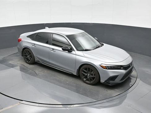 Used 2024 Honda Civic Sport image 23