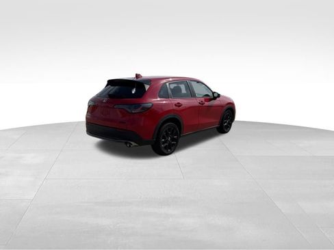 Used 2025 Honda HR-V Sport image 5