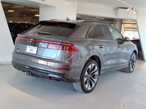 Used 2025 Audi Q8 Premium Plus w/ Premium Plus Package image 4