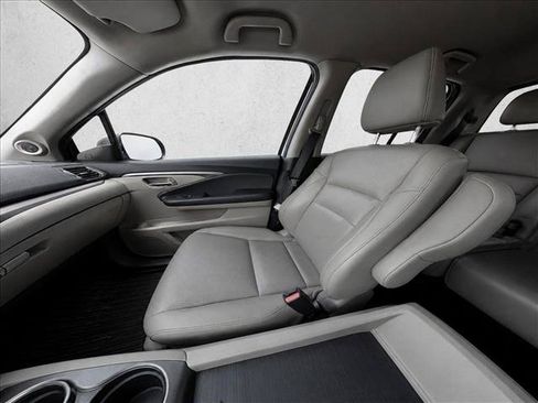 Used 2022 Honda Ridgeline RTL-E image 11